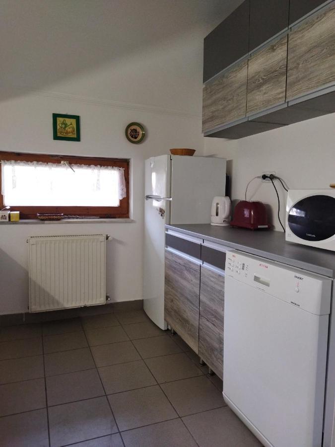 Naszály Kapuja vendégház Kosd Exterior foto